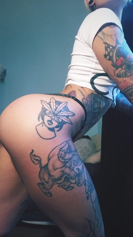 Alaston vuotanut OnlyFans-kuva Paula
