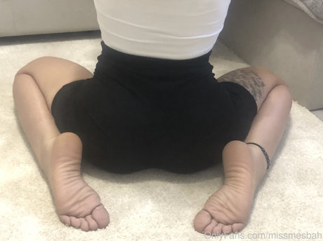 Naken lekkede OnlyFans-bilde av Payvand Mesbah