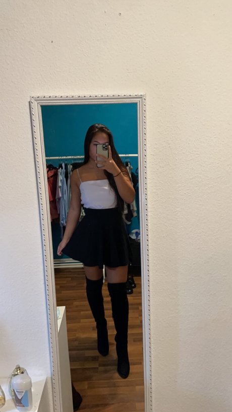 Camiitg OnlyFans泄露裸照
