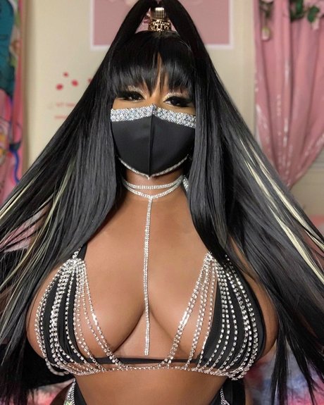 Naken lekkede OnlyFans-bilde av Jahara Daughtry