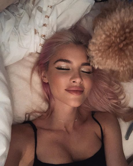 Jean Watts OnlyFans 유출 누드 사진