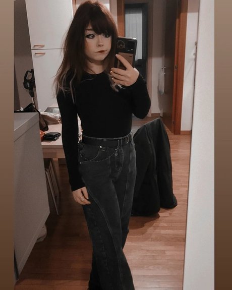 Little Giuli