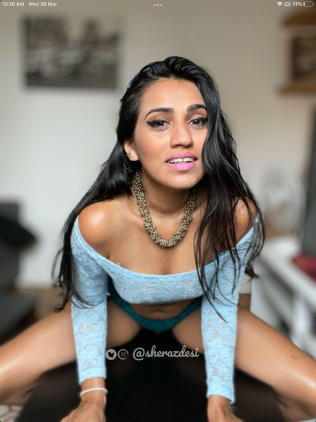 Alaston vuotanut OnlyFans-kuva Sheraz Desi