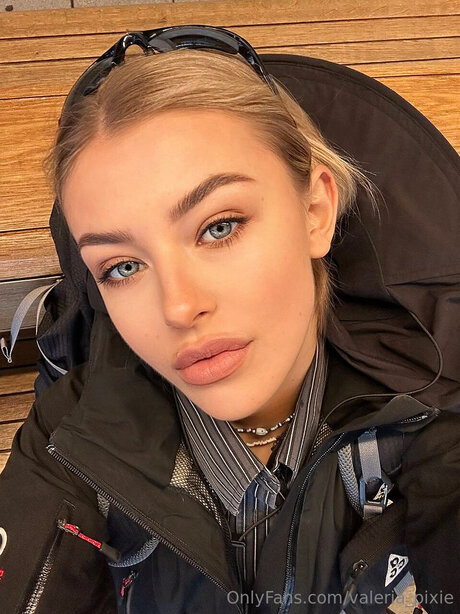 Naken läckt OnlyFans-bild av Valeria Pixie
