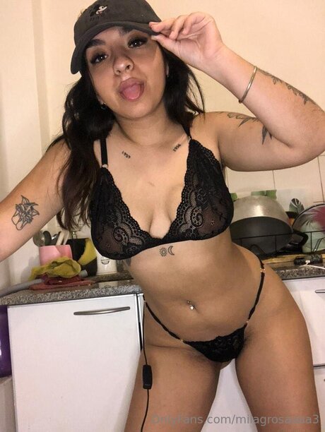 Naken läckt OnlyFans-bild av Milagrosaaaa3
