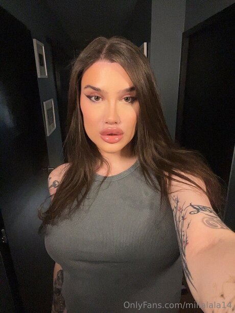 Naken lekkede OnlyFans-bilde av Sarahlal