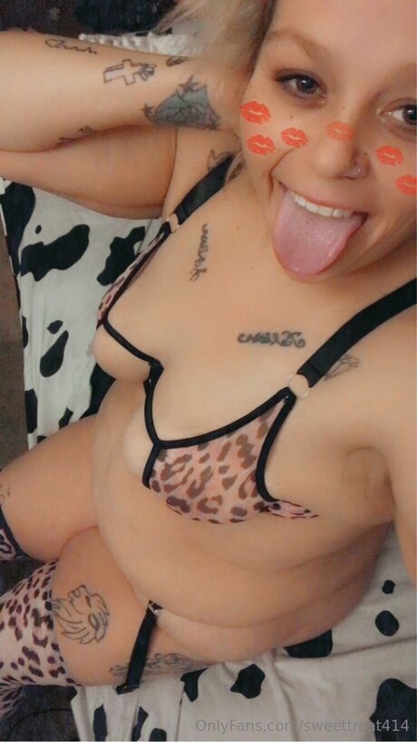 Naken lekkede OnlyFans-bilde av Sweettreat414