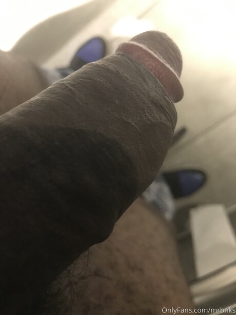 Naken lekkede OnlyFans-bilde av Mrbnks