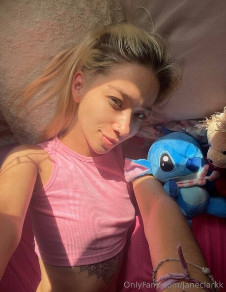 Обнаженная фотография утечки OnlyFans от Janeclarkk