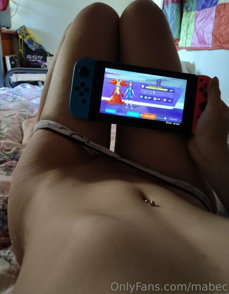 Naken läckt OnlyFans-bild av Mabec