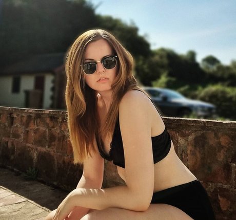 Foto di nudo di fuga di OnlyFans di Suzy Lu