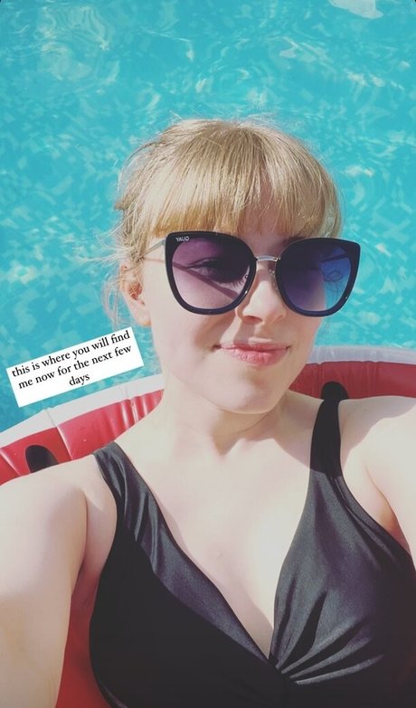 Foto nua vazada do OnlyFans de Abbie Budden