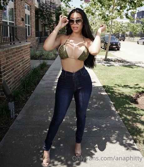 Nahá fotka uniklých OnlyFans od Ana Lozano