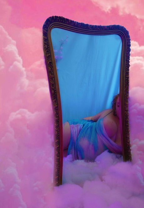 Nahá fotka uniklých OnlyFans od Onlygwen