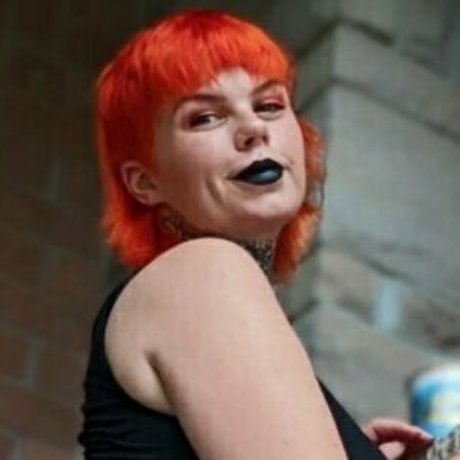 Naken läckt OnlyFans-bild av Bimbotfree