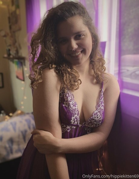 Hippiekitten420  nude leaked OnlyFans photo