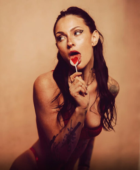 Naken lekkede OnlyFans-bilde av I Will Buy