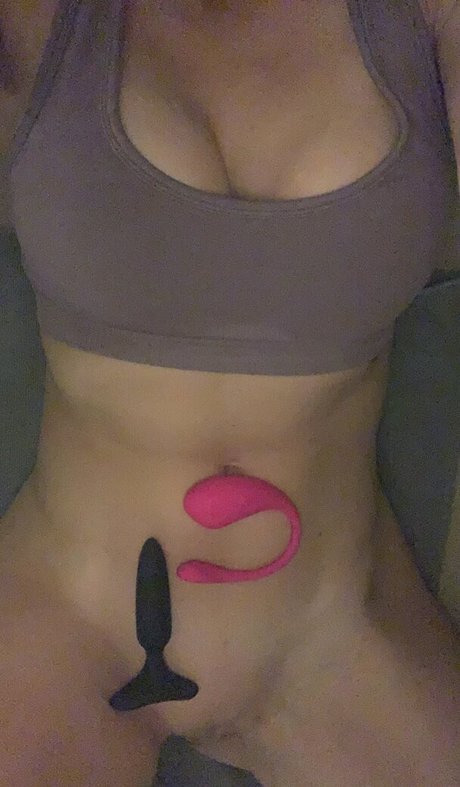 Nahá fotka uniklých OnlyFans od Pop Disastrous