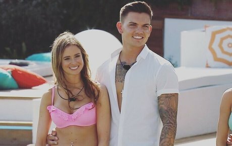 Naakte gelekte OnlyFans-foto van Camilla Thurlow