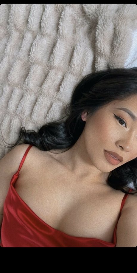 Nahá fotka uniklých OnlyFans od Ara Chun