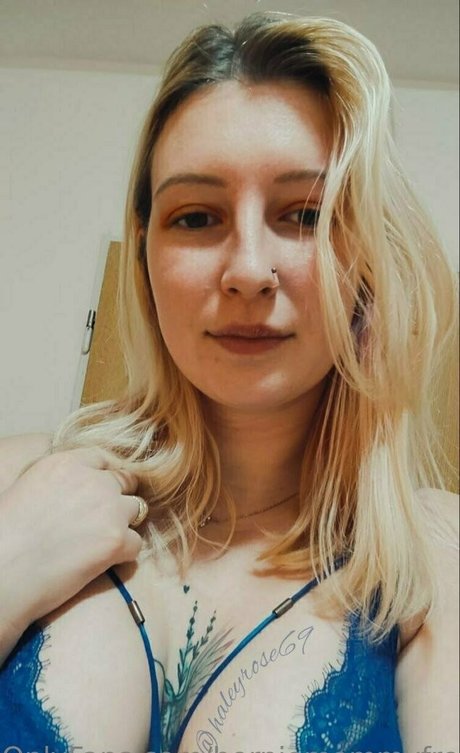 Horniemommyfree OnlyFans泄露裸照