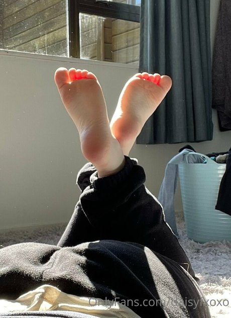 Naken lekkede OnlyFans-bilde av Daisyfxoxo