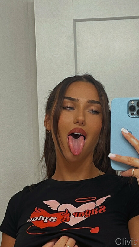 Oliviaj4