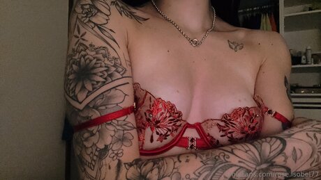 Naken lekkede OnlyFans-bilde av Rose Isobel77