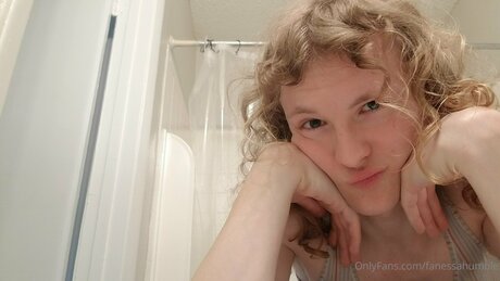Fanessahumble  nude leaked OnlyFans photo