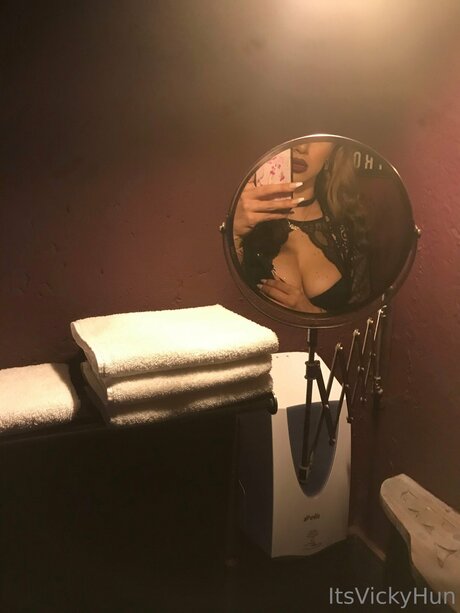 Itsvickyhun OnlyFansリークヌード写真