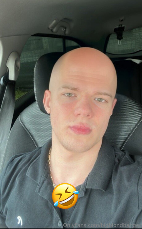 Alasti lekkinud OnlyFans-i pilt Bigblondbanger
