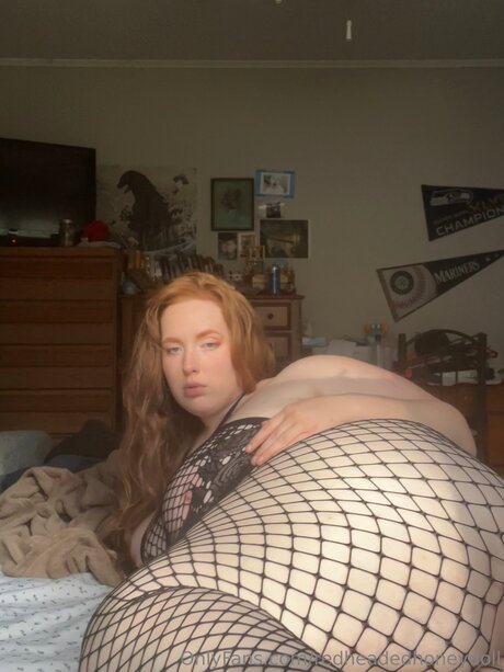 Обнаженная фотография утечки OnlyFans от Redheadedhoneydoll
