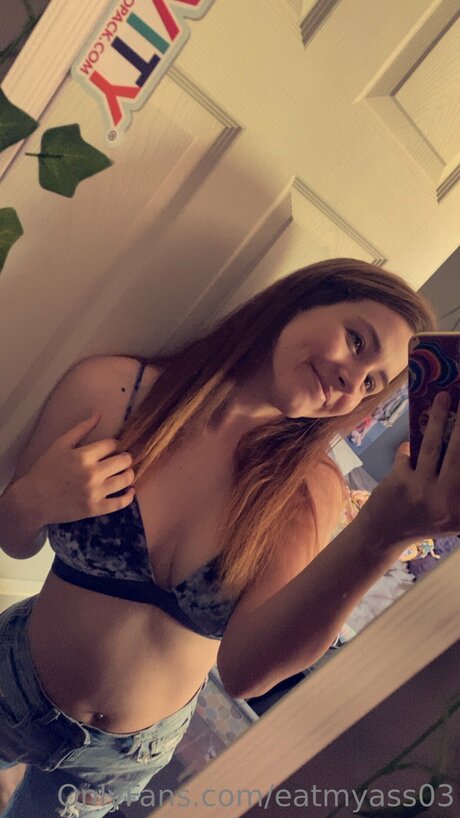 Naken lekkede OnlyFans-bilde av Eatmyass03