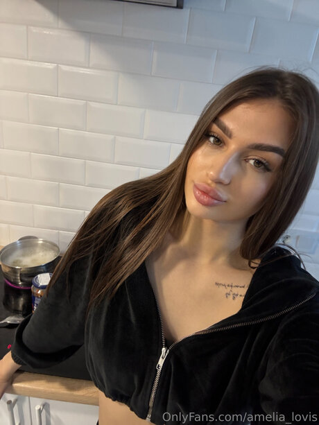Foto di nudo di fuga di OnlyFans di Amelia Lovis