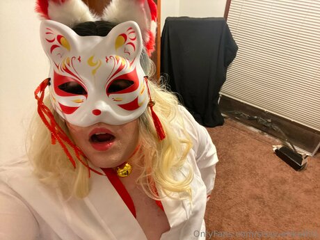 Sissy Erika001