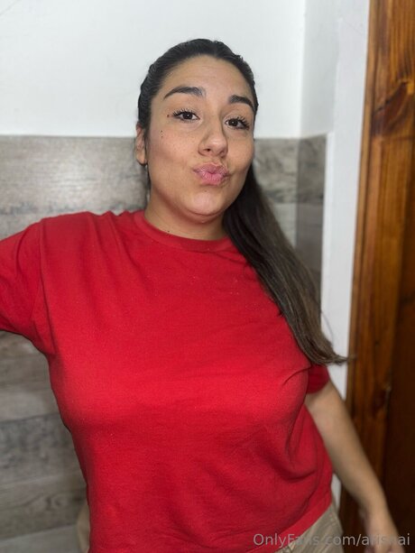 Naken läckt OnlyFans-bild av Arisnai