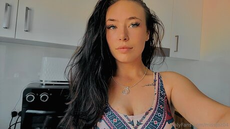 Alaston vuotanut OnlyFans-kuva Missjaz04