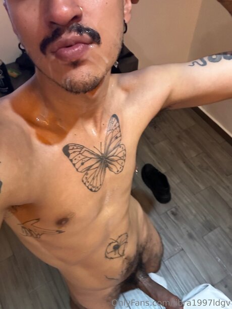 Nahá fotka uniklých OnlyFans od Elchicodegorro