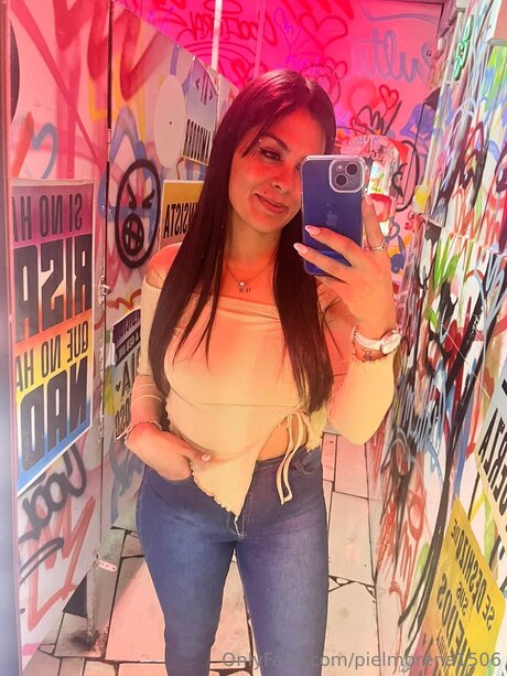 Nahá fotka uniklých OnlyFans od Pielmorena1506