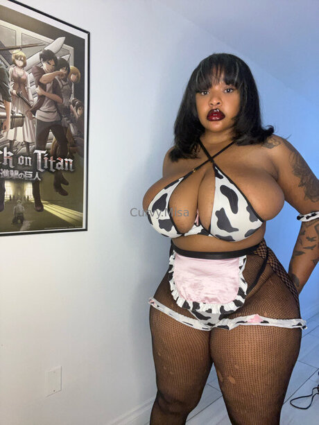 Naken lekkede OnlyFans-bilde av Curvy Misa