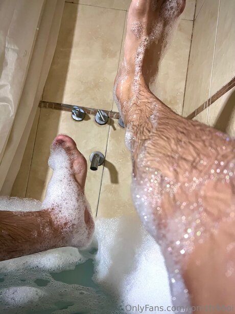 Tomstr8boi  nude leaked OnlyFans photo