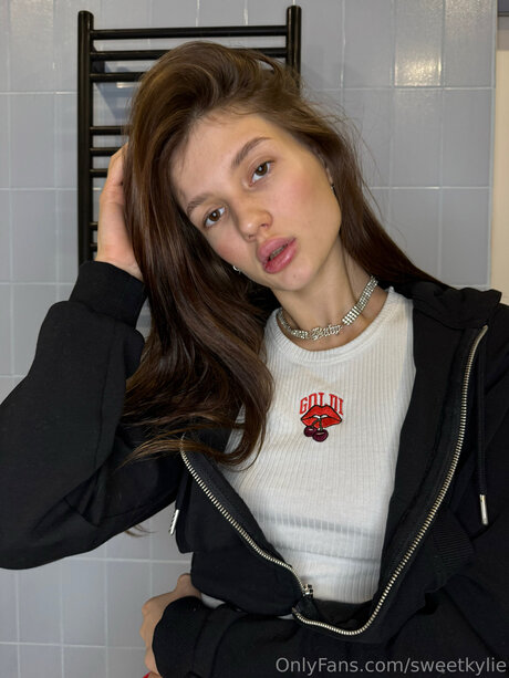 Naken läckt OnlyFans-bild av Kylie Oftv