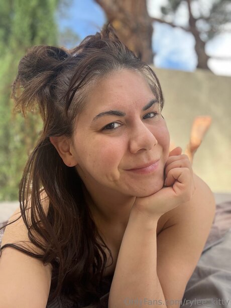 Naken lekkede OnlyFans-bilde av Rylee Kitty