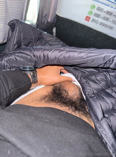 Alasti lekkinud OnlyFans-i pilt Geronimorufinoo