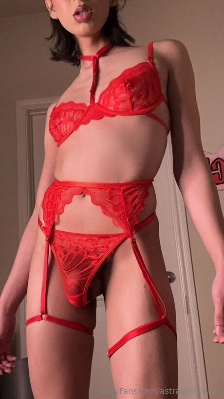 Astralprincessx OnlyFans泄露裸照