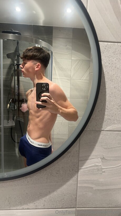Lewisboothyvip