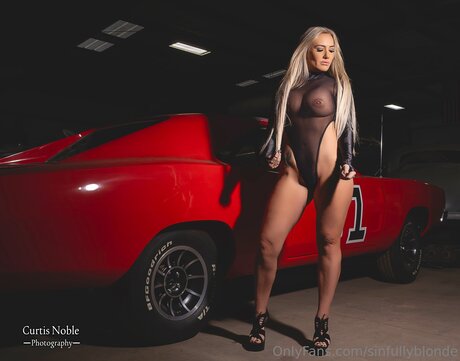Sinfullyblonde