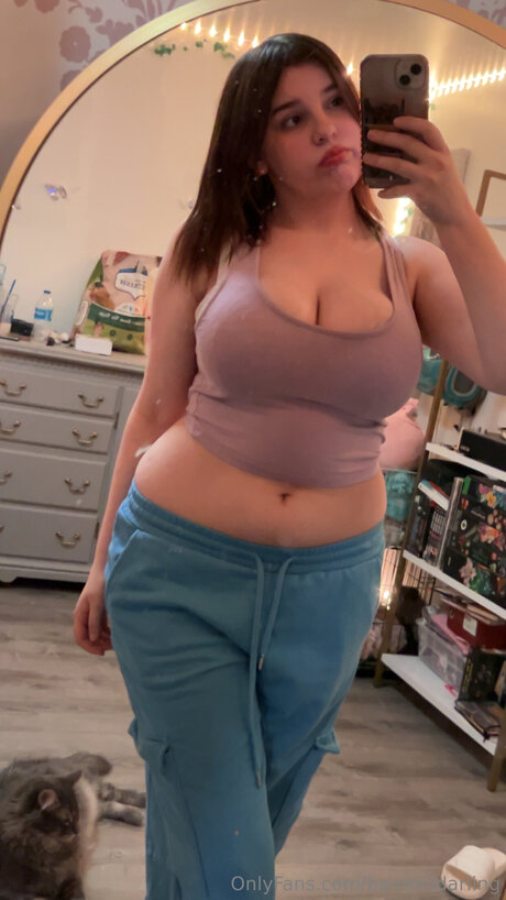 Nahá fotka uniklých OnlyFans od Bambiiidarling