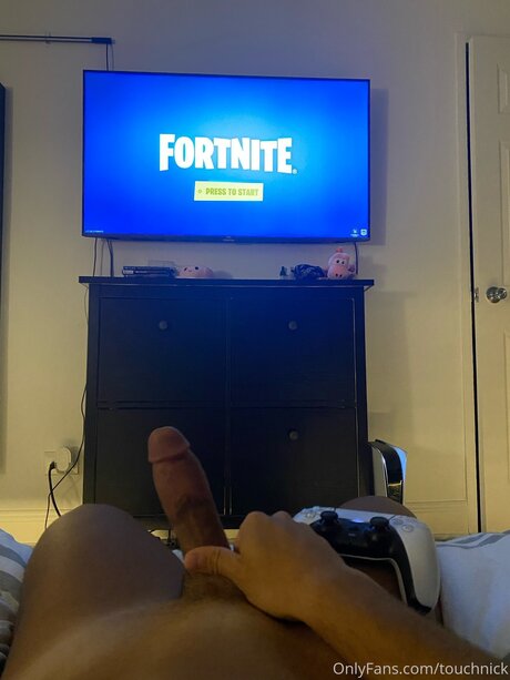 Touchnick