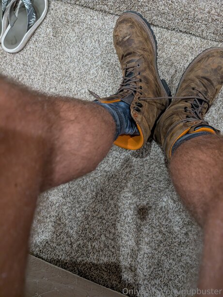 Nahá fotka uniklých OnlyFans od Pupbuster